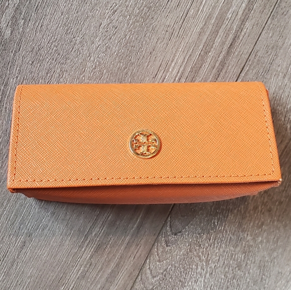 Tory Burch Accessories - Tory Burch Sunglass Case
